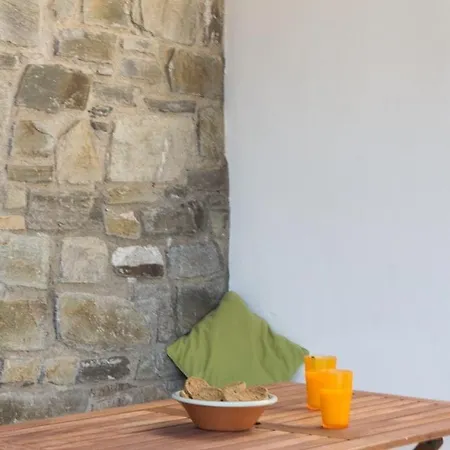 Villa Serifos Stone B Rámos