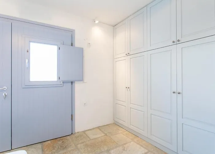 Serifos Stone B Villa Rámos